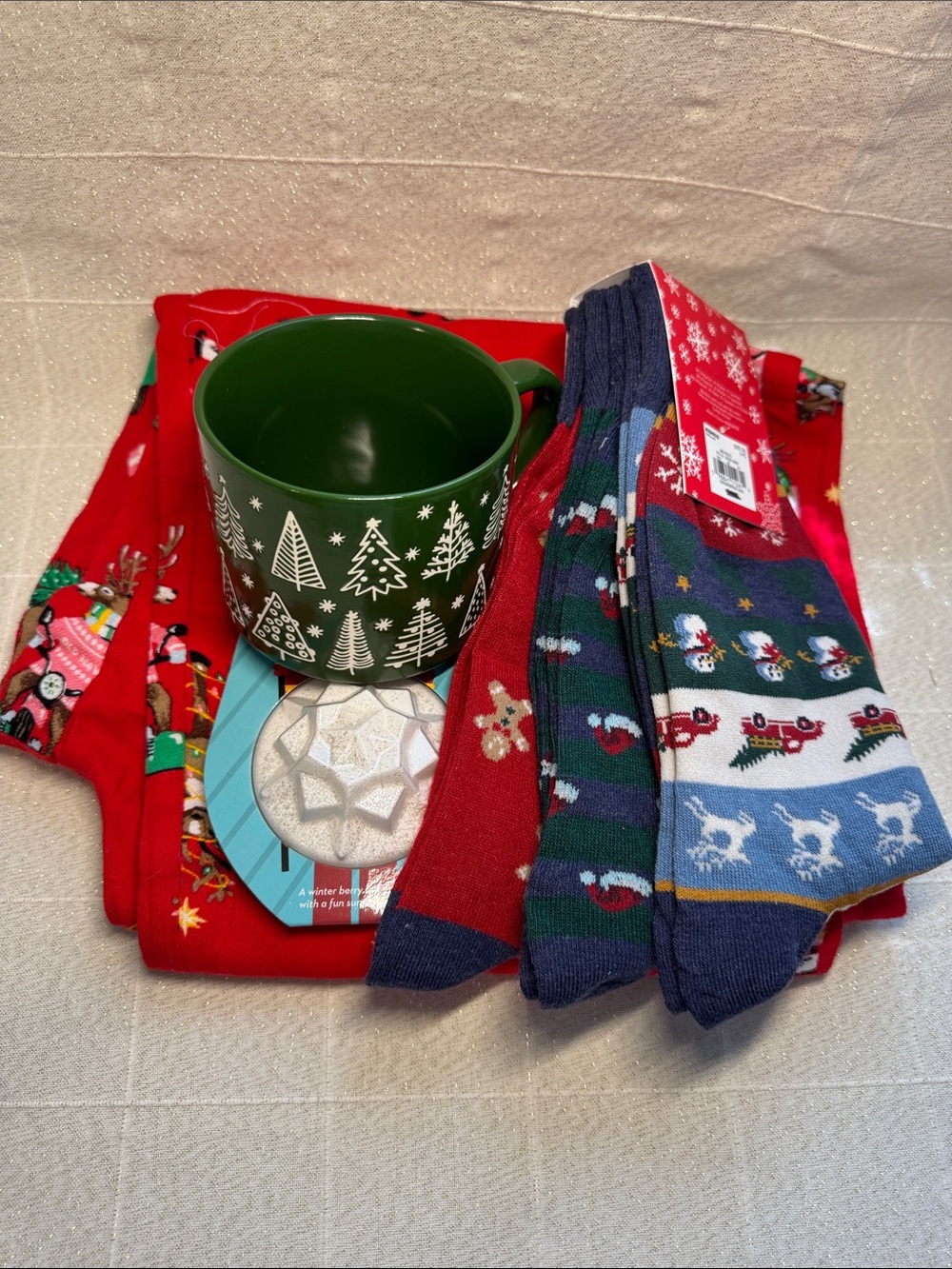 Holiday Bundle – Old Navy Men’s Small Pajama Pants, Kohl’s Socks, Christmas Mug